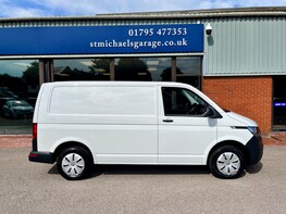 Volkswagen Transporter T28 TDI P/V STARTLINE 10