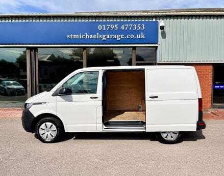 Volkswagen Transporter T28 TDI P/V STARTLINE 12