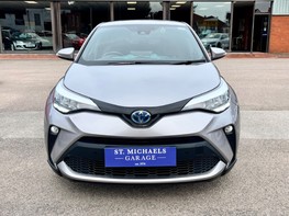 Toyota C-HR DESIGN 5