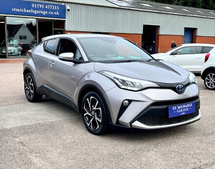 Toyota C-HR DESIGN 4