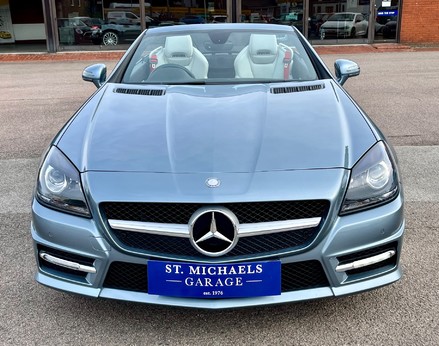 Mercedes-Benz SLK SLK200 BLUEEFFICIENCY AMG SPORT 5