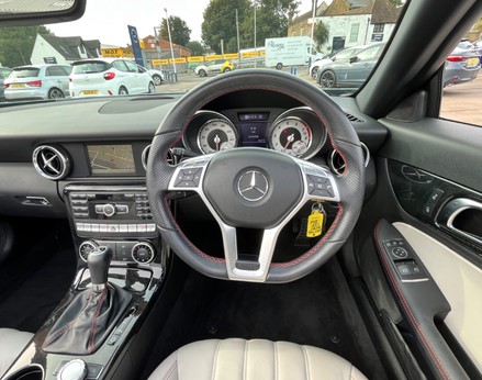 Mercedes-Benz SLK SLK200 BLUEEFFICIENCY AMG SPORT 24