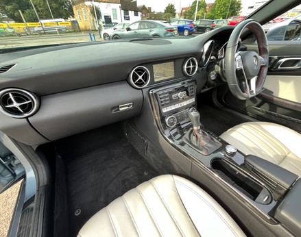 Mercedes-Benz SLK SLK200 BLUEEFFICIENCY AMG SPORT 22