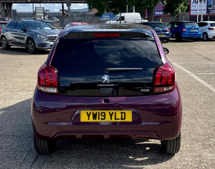 Peugeot 108 ALLURE 6