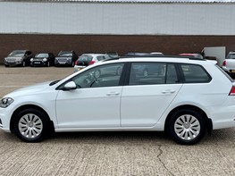 Volkswagen Golf S TDI BLUEMOTION TECHNOLOGY 11