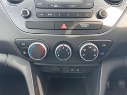 Hyundai i10 SE 29