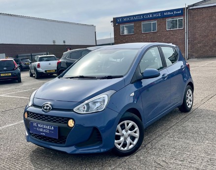 Hyundai i10 SE 1