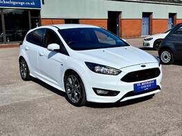 Ford Focus ST-LINE TDCI 4