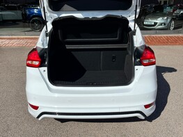 Ford Focus ST-LINE TDCI 51