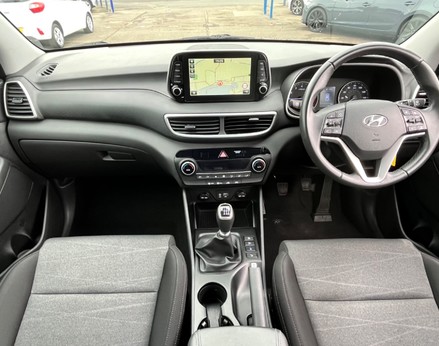 Hyundai TUCSON GDI SE NAV 2