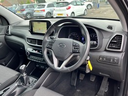 Hyundai TUCSON GDI SE NAV 18