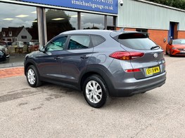 Hyundai TUCSON GDI SE NAV 9