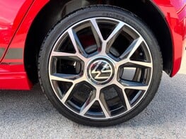 Volkswagen Up GTI 14