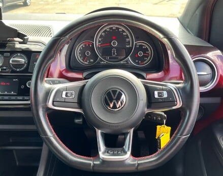 Volkswagen Up GTI 20