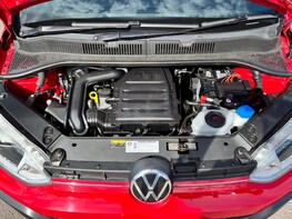 Volkswagen Up GTI 7