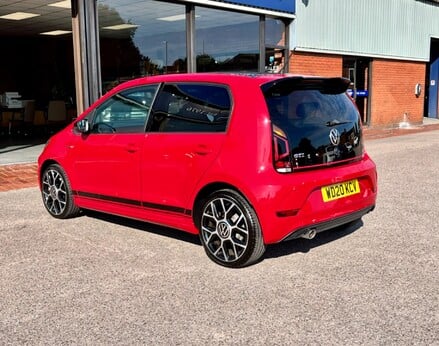 Volkswagen Up GTI 9