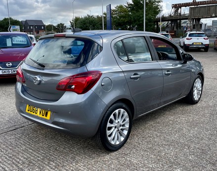 Vauxhall Corsa SE NAV 8