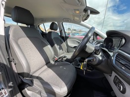 Vauxhall Corsa SE NAV 51