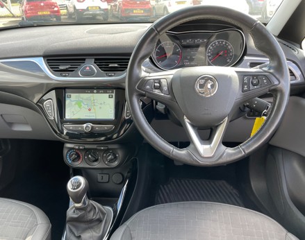 Vauxhall Corsa SE NAV 18