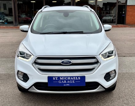 Ford Kuga TITANIUM 5