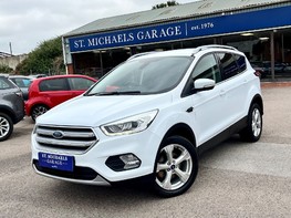 Ford Kuga TITANIUM 1