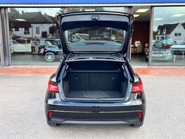 Audi A1 SPORTBACK TFSI TECHNIK 57