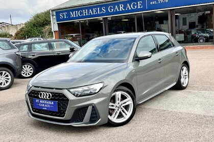 Audi A1 SPORTBACK TFSI S LINE