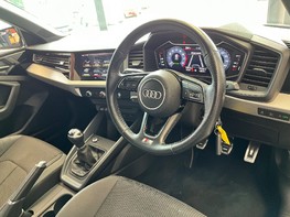 Audi A1 SPORTBACK TFSI S LINE 18