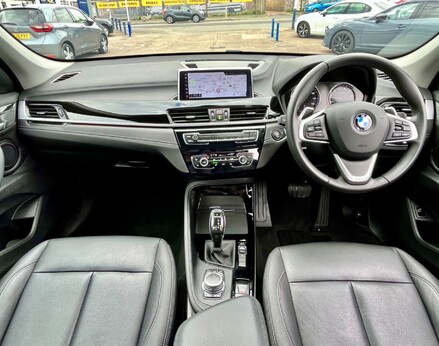 BMW X1 SDRIVE20I XLINE 2