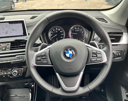 BMW X1 SDRIVE20I XLINE 20