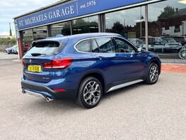 BMW X1 SDRIVE20I XLINE 8