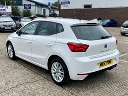 SEAT Ibiza MPI SE 9