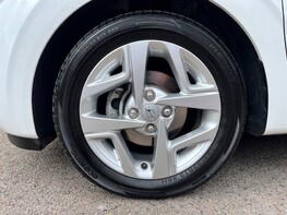 Hyundai i10 MPI SE CONNECT 13