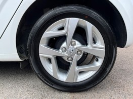 Hyundai i10 MPI SE CONNECT 14