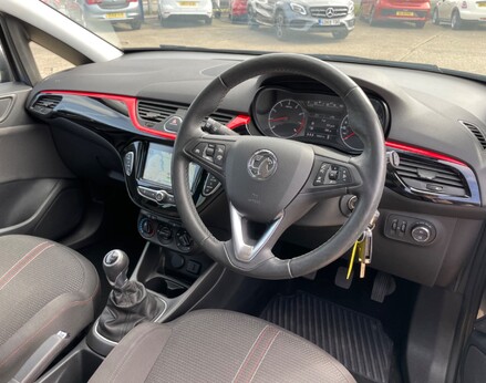 Vauxhall Corsa GRIFFIN 17