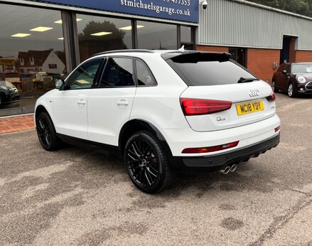 Audi Q3 TFSI BLACK EDITION 9