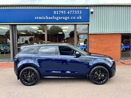 Land Rover Range Rover Evoque R-DYNAMIC HSE PHEV 10