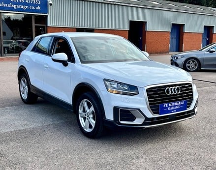 Audi Q2 TFSI SPORT 4