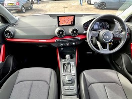 Audi Q2 TFSI SPORT 2