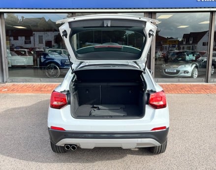 Audi Q2 TFSI SPORT 65