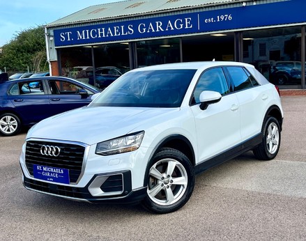 Audi Q2 TFSI SPORT 1