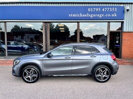 Mercedes-Benz GLA Class GLA 200 AMG LINE EDITION PLUS 11