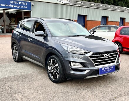 Hyundai TUCSON T-GDI PREMIUM SE 4