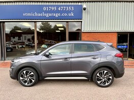 Hyundai TUCSON T-GDI PREMIUM SE 11