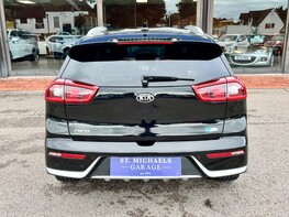 Kia Niro FIRST EDITION 6