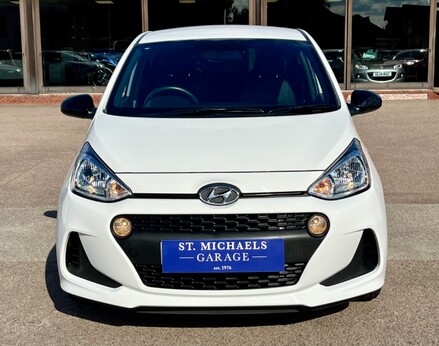 Hyundai i10 GO SE 5