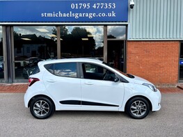 Hyundai i10 GO SE 10