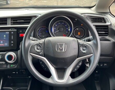 Honda Jazz I-VTEC SE 19