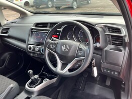 Honda Jazz I-VTEC SE 17