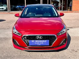 Hyundai i30 CRDI PREMIUM SE 5